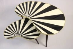 Small Side Table, Kidney Shaped, Black-White Stripes, 3 Elegant Legs, 50s Style -Bookcases Sales 00fd3ec3 2ea4 4780 a6ea 04f7a9e859e6