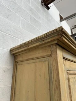 Huge Wardrobe Early 20th Century -Bookcases Sales 0167c12f 6e38 472e 8cd8 5979abe8e35d