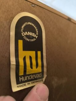 Hundevad Scandinavian Display Bookcase -Bookcases Sales 02ef6b16 723c 42af 9b69 8ff7fedf4427