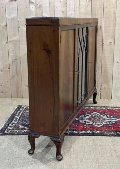 English 3-door Chippendale Display Cabinet In Mahogany From The Early 20th Century -Bookcases Sales 03814644 84fa 4910 829e 6885362d04b2