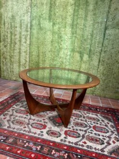 Mid Century Retro Vintage Teak Round Coffee Table By GPlan 1960 -Bookcases Sales 03bc4350 5bd5 4e64 b7b5 74f120b1a2db