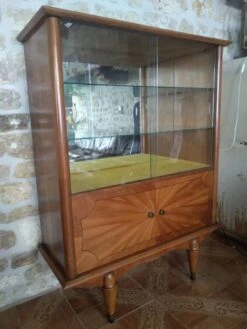 Vintage Display Cabinet From The 60s 20 Vintage Display Cabinet From The 60s -Bookcases Sales 06a566a3 8088 40c3 b888 4bc1ba49f5b7