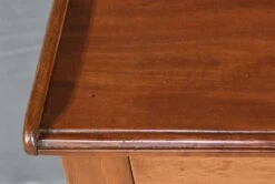 Small Mahogany Living Room Table, Louis XVI Period – Late 18th Century -Bookcases Sales 086cb4a0 bc5b 42f2 b915 b0c8550efd16