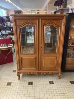 2 Door Display Case 18 2 Door Display Case -Bookcases Sales 0884a29c c21b 4852 a62d d5009e8bc0e5