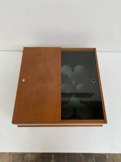 Coffee Table Square -Bookcases Sales 08f409d4 faca 4e43 aa36 a6fb5c6b3409