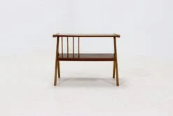 Sculptural Two Tone Teak And Blonde Oak Side Table 1960s -Bookcases Sales 0f0144b9 1ed6 4e1b ab0b f457245127d3