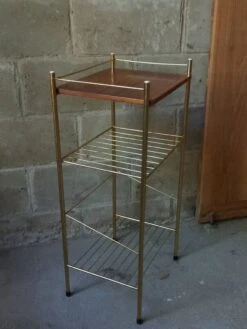 Vintage Saddle Shelf -Bookcases Sales 1014d67d 7184 4b6d b80e f90aa3bbe209