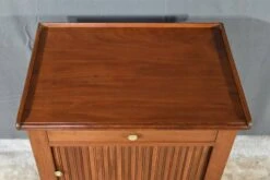 Small Mahogany Living Room Table, Louis XVI Period – Late 18th Century -Bookcases Sales 106ce25b ccec 4897 a017 87d4e416ea3f