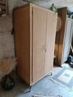 Parisian School Cupboard -Bookcases Sales 14710a93 a5b2 4094 97ea ca8b56c226b4