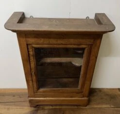 Verriot Or Walnut Display Case 25 Verriot Or Walnut Display Case -Bookcases Sales 196a32a9 f2f1 4ea1 bc95 3e1caa9bc2cc