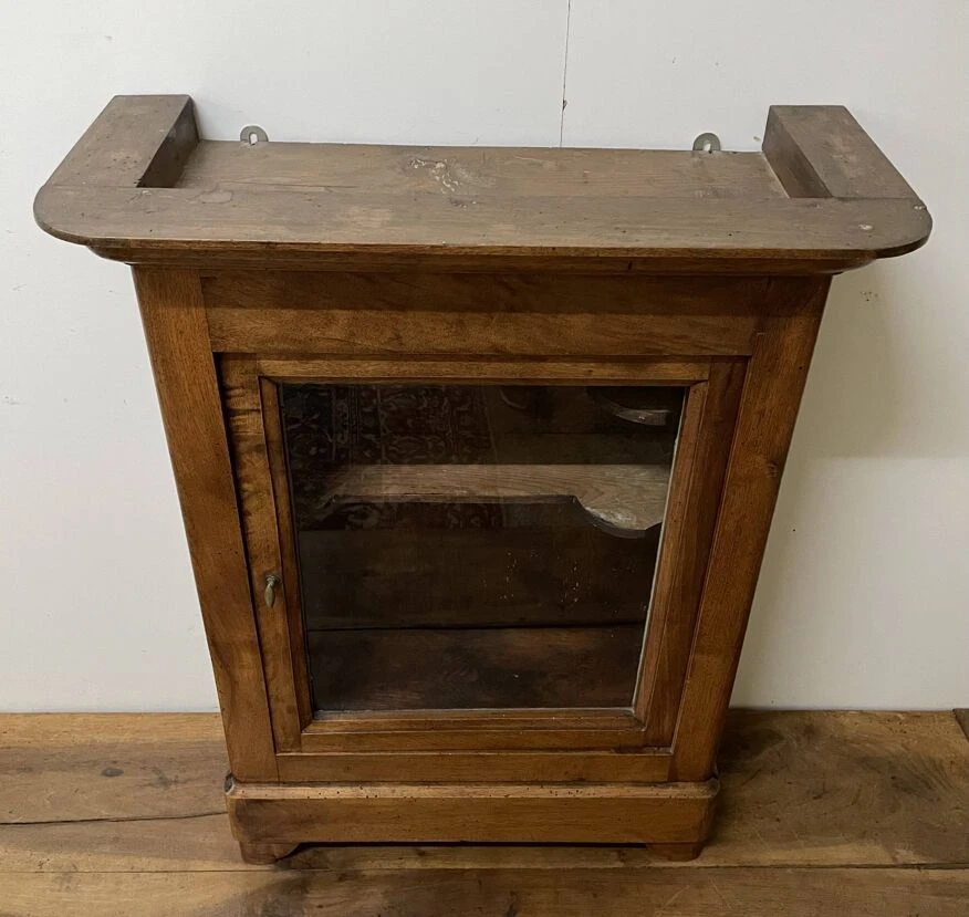 Verriot Or Walnut Display Case 10 Verriot Or Walnut Display Case - Image 10