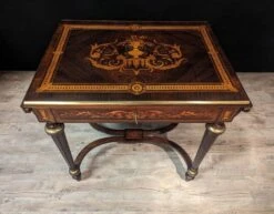 Middle Table With Flaps In Napoleon III Marquetry -Bookcases Sales 1b0d582c b69c 448f a9ed 6f691a4e6fc2