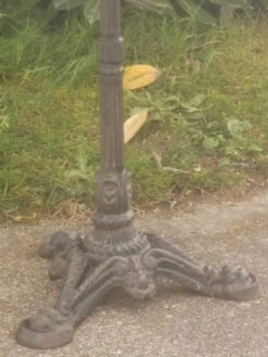 Vintage Parisian Bistro Table -Bookcases Sales 1c3a1252 8afd 4edb 88ce d151b62a54b9