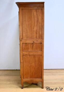 Val De Loire Cabinet In Cherry Wood, Louis XV Style – Mid-19th Century -Bookcases Sales 1c455ec0 013d 4c04 83be 6bf4d68807d8