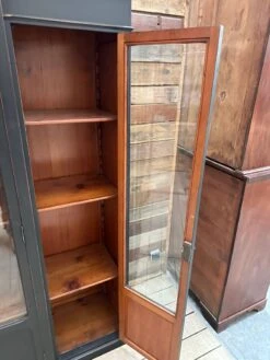 Atypical Showcase Late 19th Century -Bookcases Sales 1dfe0240 2c0f 40da b82c c3f54f24e434