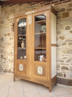 Showcase Cabinet -Bookcases Sales 1ef3ea5b bd8f 4c46 94d4 bbb609d4eb04