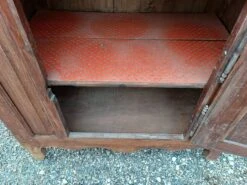 Walnut Bonnetière 19th -Bookcases Sales 212d56b6 6cd3 45a5 a708 80064172dc9a