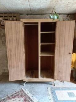 Parisian School Cupboard -Bookcases Sales 2671b816 0328 45a0 80c1 e166584d1221