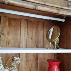 Bonnetiere - Old Wooden Bookcase With Pink Shelf -Bookcases Sales 2ab03672 ae9c 4c38 a0c6 eab5319021cd