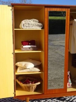 Vintage Wardrobe With Hanging Space -Bookcases Sales 2b315675 ac70 4a64 8ff7 dab130c85747