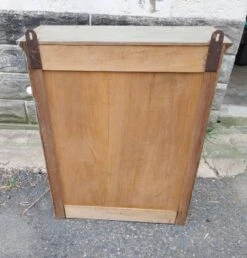 Wall Display Case -Bookcases Sales 2bd73263 05ca 48f9 933a ee2dd6d940af