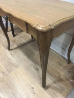 Oak Table/desk 13 Oak Table/desk -Bookcases Sales 2c899840 e5c6 4213 839e 6a933d1f719c