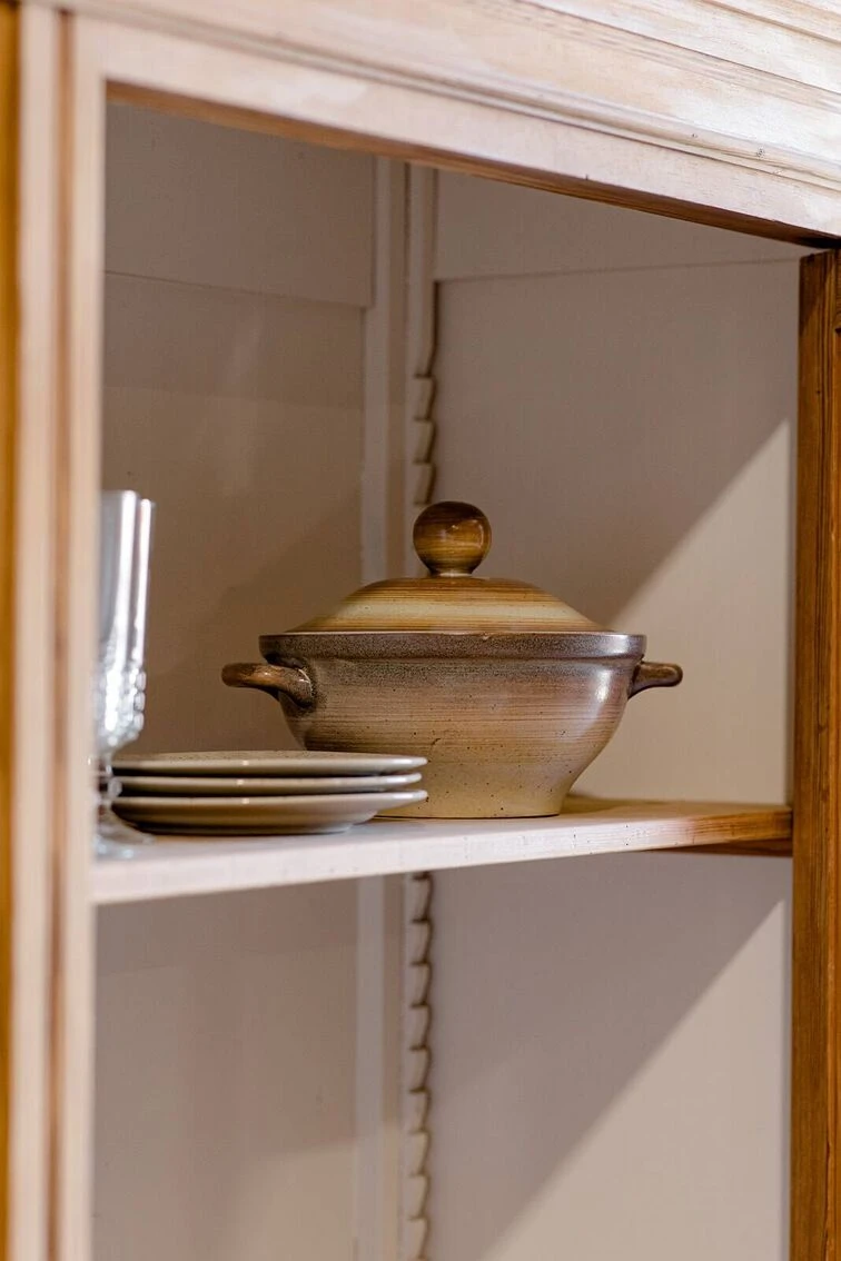 Linen Shelf/ Oak Display Case 16 Linen Shelf/ Oak Display Case - Image 16