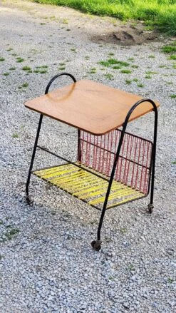 Vintage Side Table In Golden Blond Oak, Black Metal Base And Red And Yellow Scoubidous 37 Vintage Side Table In Golden Blond Oak, Black Metal Base And Red And Yellow Scoubidous -Bookcases Sales 2dd542e1 81b5 42f6 a1d3 6f082f25ed28