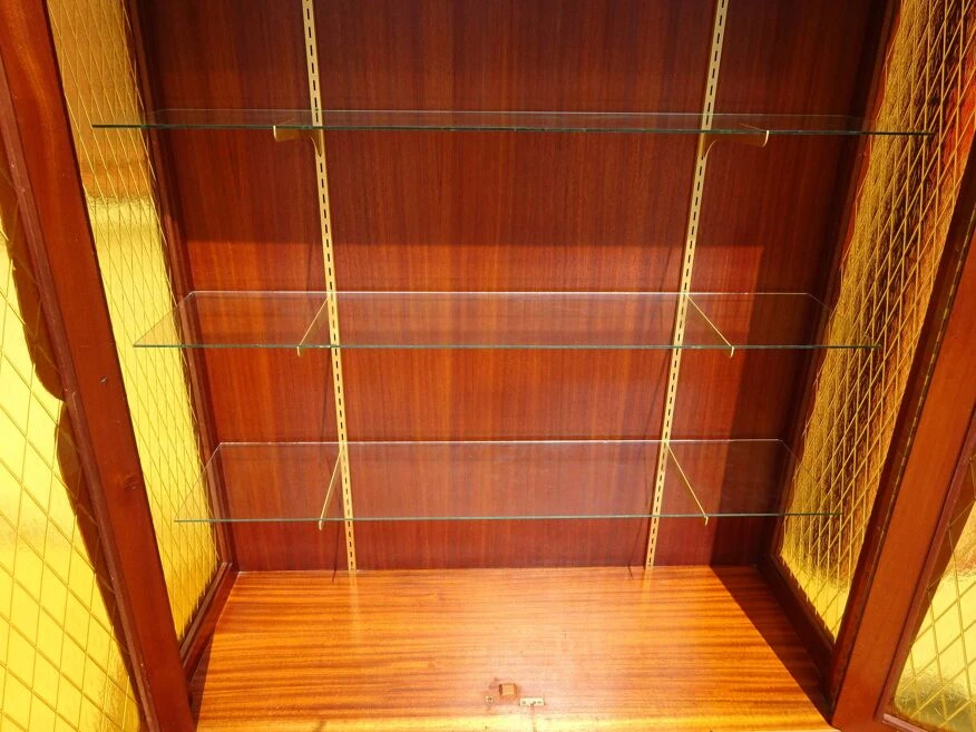 Shallow Louis XV Style Display Case, French Manufacture 1970s 11 Shallow Louis XV Style Display Case, French Manufacture 1970s - Image 11