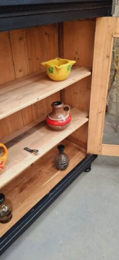 Old Display Cabinet On Legs -Bookcases Sales 33acffc6 80fb 4f7b b822 1ab37e2877b9