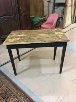 Small Farm Table -Bookcases Sales 3432e422 0289 45a6 9352 892baade54cf