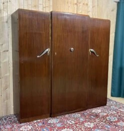 3-door Mahogany Wardrobe In Art Deco Style From The 1950s, Removable Into 3 Parts -Bookcases Sales 3760d878 3005 41cc b432 9af38701aa72