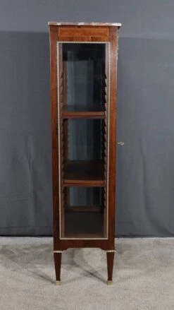 Small Showcase In Marquetry On All Sides, Louis XVI Style – 1920 -Bookcases Sales 3a6771e5 b4fe 4be1 89d9 5187f5fcb690