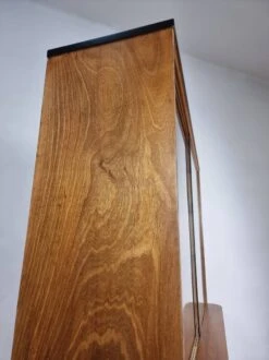 Showcase In Walnut By Jindřich Halabala From UP Zavody, 1950s -Bookcases Sales 3aa4af4f 77aa 432f b8b1 5ce4cbc9b99b