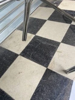 Vintage Harness -Bookcases Sales 3e5931e2 86bd 4af9 902c 3681dc3b6ed4