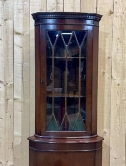 English Mahogany Corner From The 1950s -Bookcases Sales 3f3e6797 4963 4c9e bbaf f9cb8959a7da