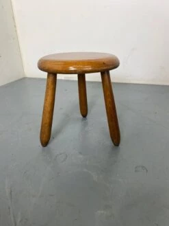 Small Mid-Century Modernist Round Oak Side Table B, 1950s -Bookcases Sales 40f8f77a 657b 4e05 862f f5562407930e