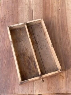 XL Farmhouse Coffee Table -Bookcases Sales 46781a66 5b9a 4e24 8ee6 23429ce81103