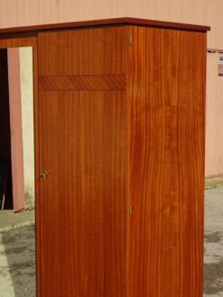 Vintage Wardrobe With Hanging Space -Bookcases Sales 4b90bf59 3ceb 4334 9d10 d0b16e09bf30