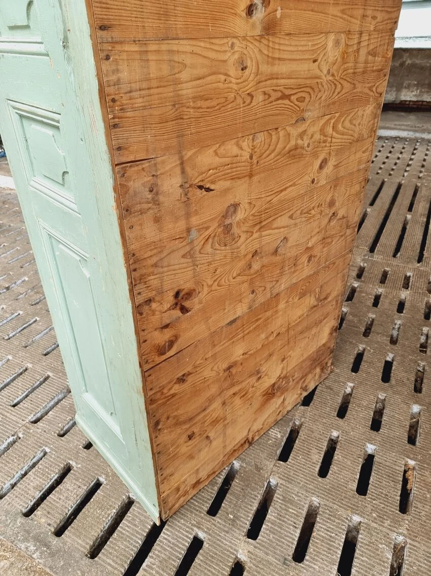 Antique Cabinet XXL Pastel Mint Green Linen Cabinet 17 Antique Cabinet XXL Pastel Mint Green Linen Cabinet - Image 17