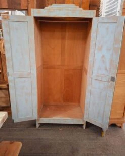 Vintage Parisian Wardrobe -Bookcases Sales 4e525bba 1ea9 4dda a997 a6e4bed6811e