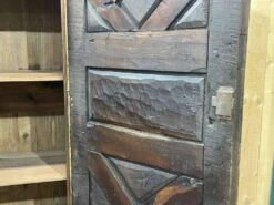 Rustic Bonnetière In 20th Century Chestnut -Bookcases Sales 4fa06ade 1734 4b24 92df b9cfe52efcb3