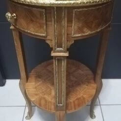 Pedestal Table Or Living Room Table In Louis XV Style Marquetry -Bookcases Sales 50cb30b6 29bb 4728 a126 4311cc249a07