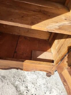 Louis Xv Cabinet In Walnut Gendarme’s Hat -Bookcases Sales 5120fade f3df 49b7 b16d b797773cca63