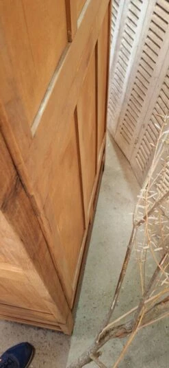 Old Wardrobe -Bookcases Sales 52881f2e ce7f 43fa 9c3c acc4d3d3d8fa