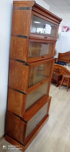 Old Library/showcase In Solid Oak 3 Parts