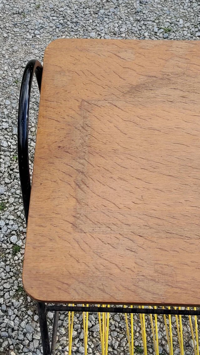 Vintage Side Table In Golden Blond Oak, Black Metal Base And Red And Yellow Scoubidous 15 Vintage Side Table In Golden Blond Oak, Black Metal Base And Red And Yellow Scoubidous - Image 15