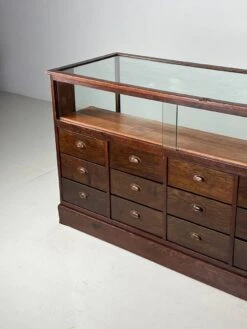 Counter Didplay 21 Counter Didplay -Bookcases Sales 582779e9 f447 4cf4 8345 77940d2dd1fd