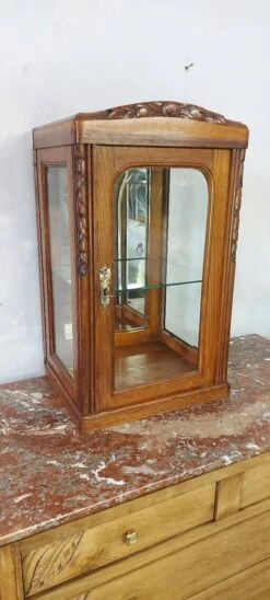 Art Deco Showcase 13 Art Deco Showcase -Bookcases Sales 598c50f0 df12 4c55 9fc5 1f36e65ef162