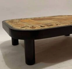 ROger Capron Ceramic Coffee Table -Bookcases Sales 5999187d 0802 423e 8711 a07986ac3c6d